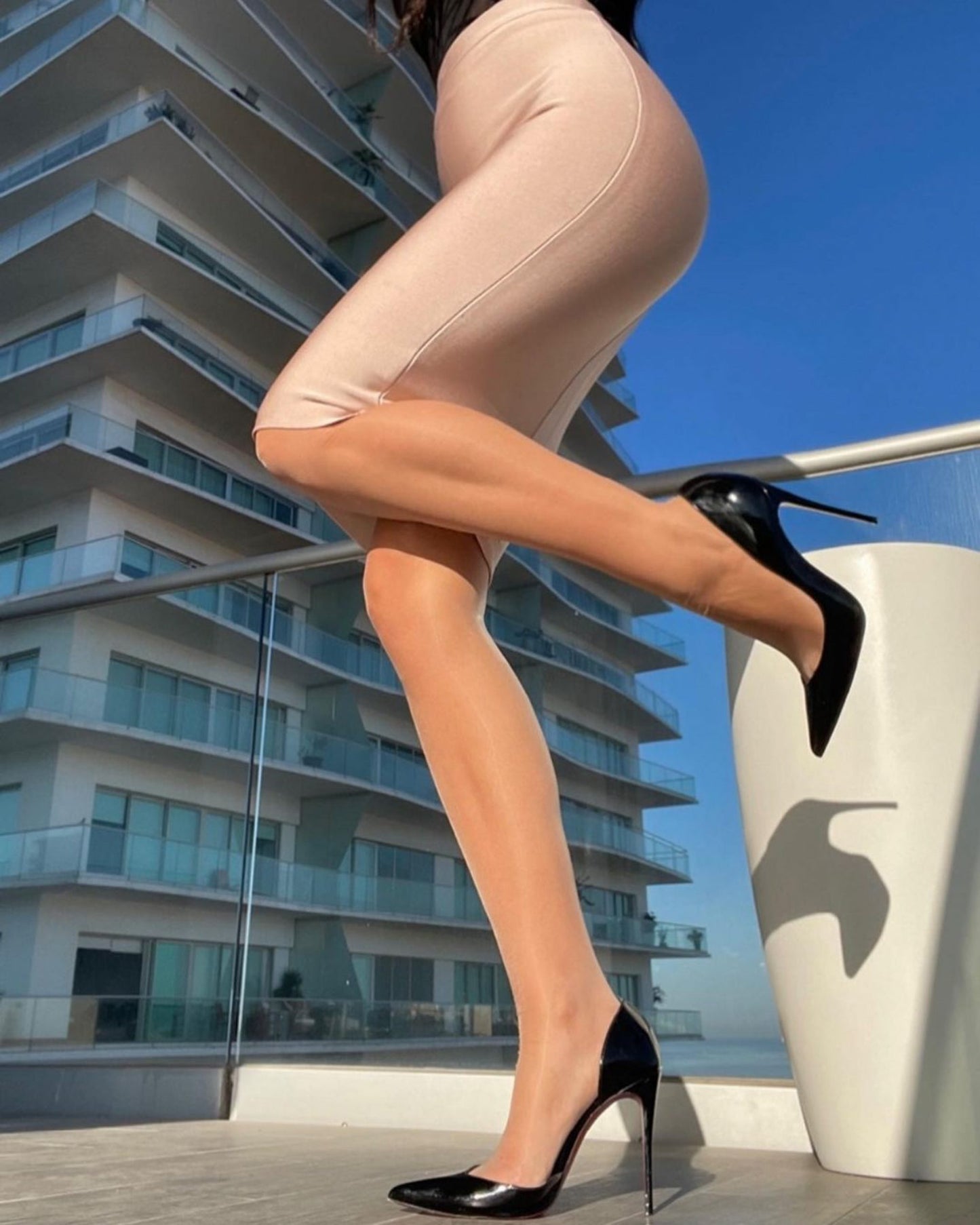 Italiana Gloss Tights - Sahra (Desert)